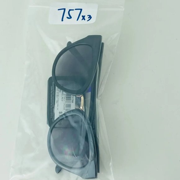 SG00757 Maxblock Sunglasses For Women Cat-Eye, 100% UVA-UVB Protect, Black - Picture 5 of 6